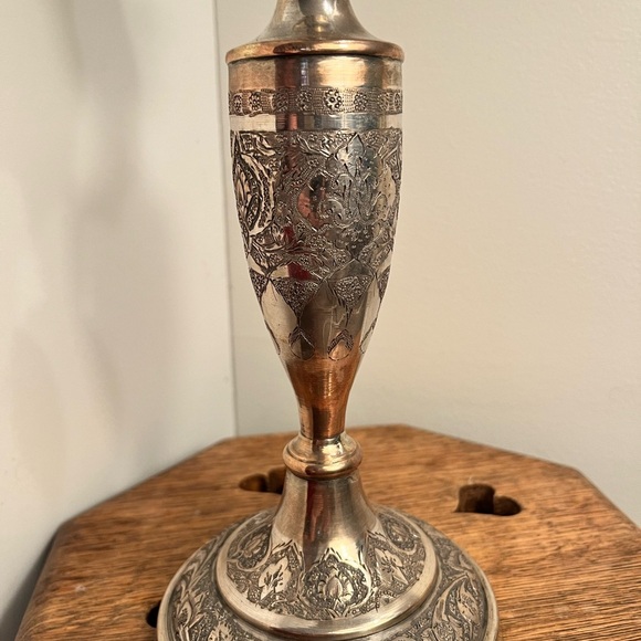 Elegant Silver Candle Holder - Picture 2 of 7